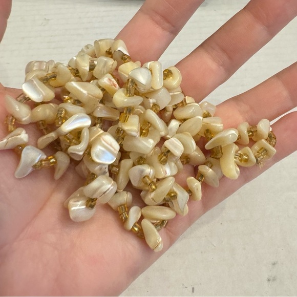 Vintage Artisan Mother of Pearl and Beaded Butterscotch Necklace Handmade - Picture 11 of 16